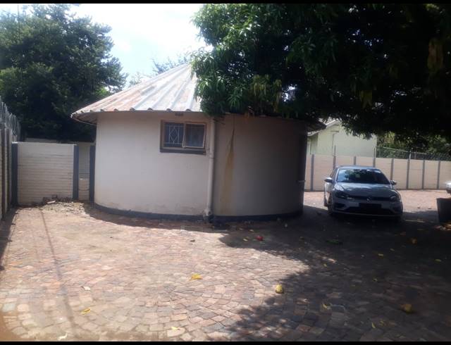295M² OFFICE FOR SALE IN BO-DORP